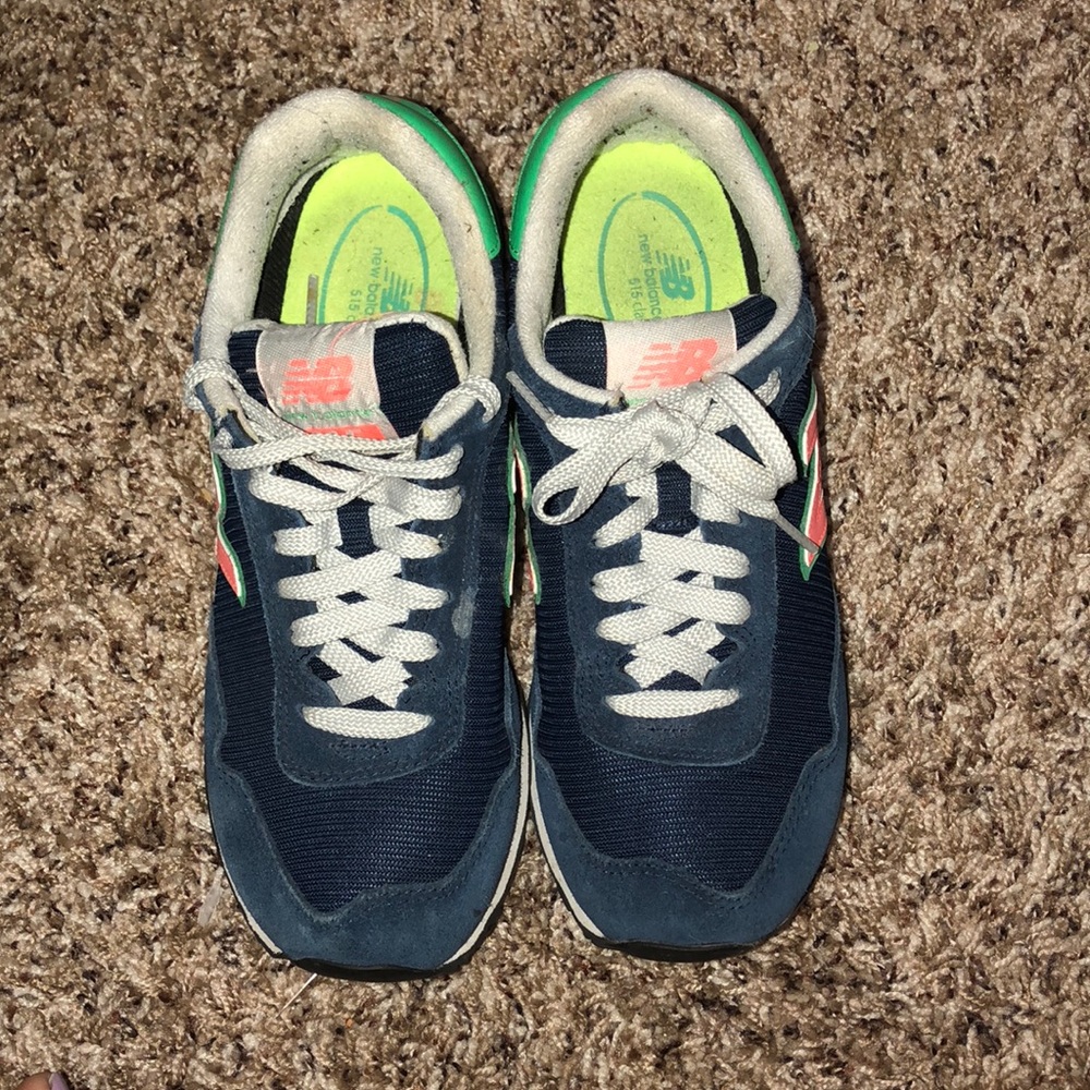 New balance tennis shoes 515